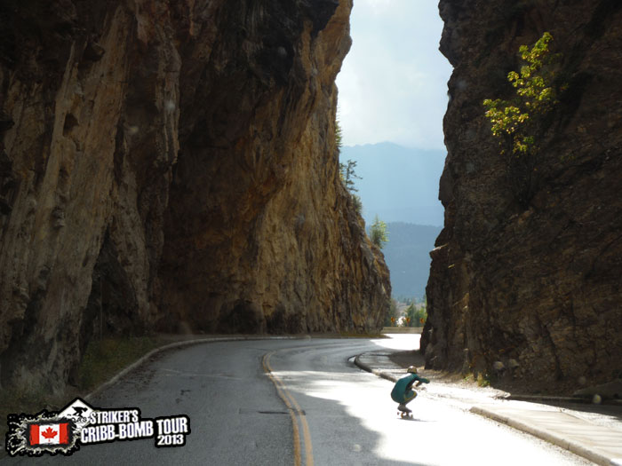 TROY YARDWASTE MAKING ME PROUD BOMBING THROUGH THE GOOD STUFF FIGHTING A WET ROUGH ROAD!!!! HE HUNG ON! - STRIKER PIC
				
 on COASTLONGBOARDING.COM